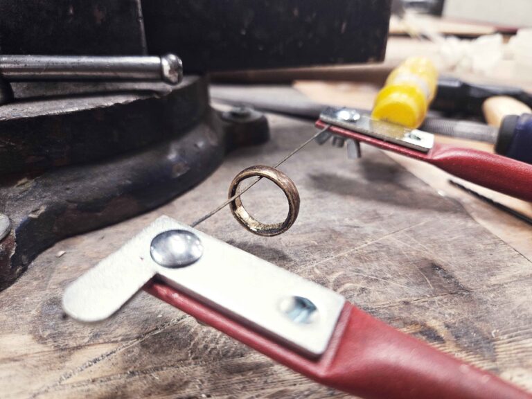Schmuckwerkstatt Metall – Gestalte dein eigenes Schmuckstück